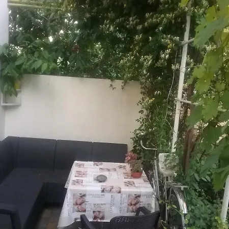 Guest house Marta *